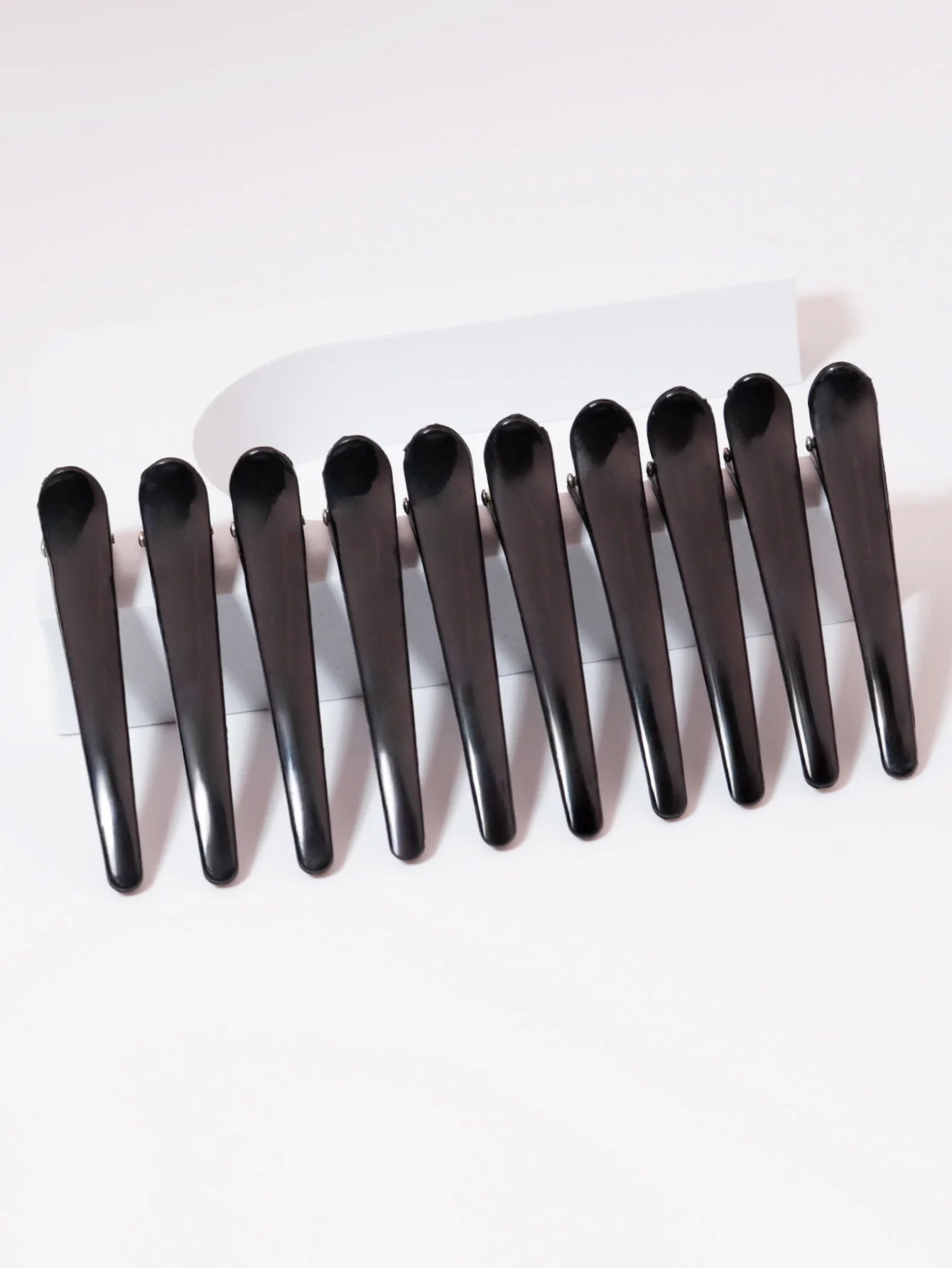 10pcs plastic ducktooth clip, suitable for female styling, anti slip
